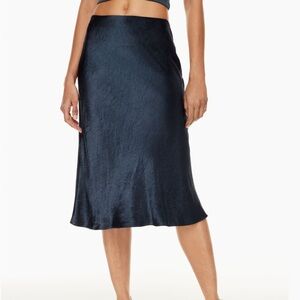 Aritzia | Babaton | Slip Satin Midi Skirt in Black | Size 16